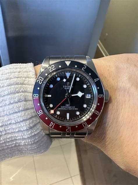 tudor black bay hands issue|Tudor black bay GMT: minute and hour hand misalignment.